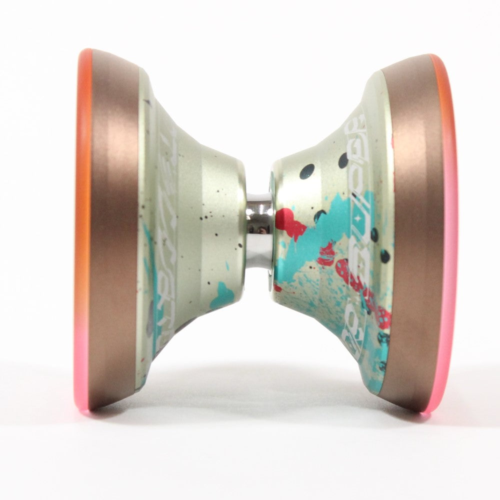 C3yoyodesign Super Scintillator Yo-Yo - Hybrid Tri-Material - Simpson Wong Signature YoYo β view 7