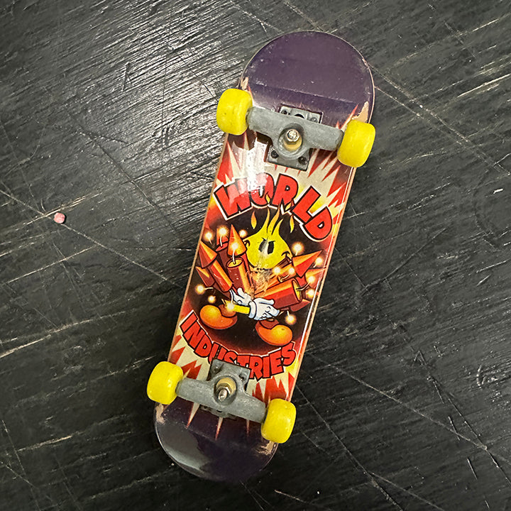 Tek Deck World Industries mini Skateboard - Very Good condition