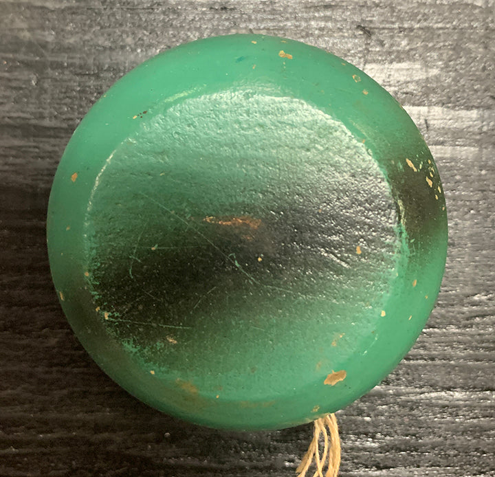 Vintage Wooden Hi-Ket collectable Yo-Yo - Green -Fair to Good Cond. — view 2