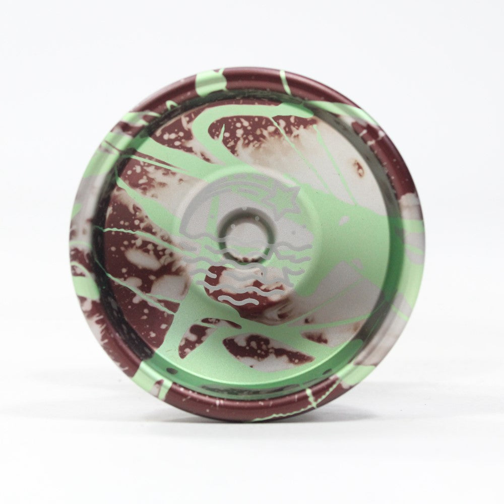 Caribou Lodge Wish Yo-Yo - Bi-Metal - Zach Gormley Signature YoYo — view 4