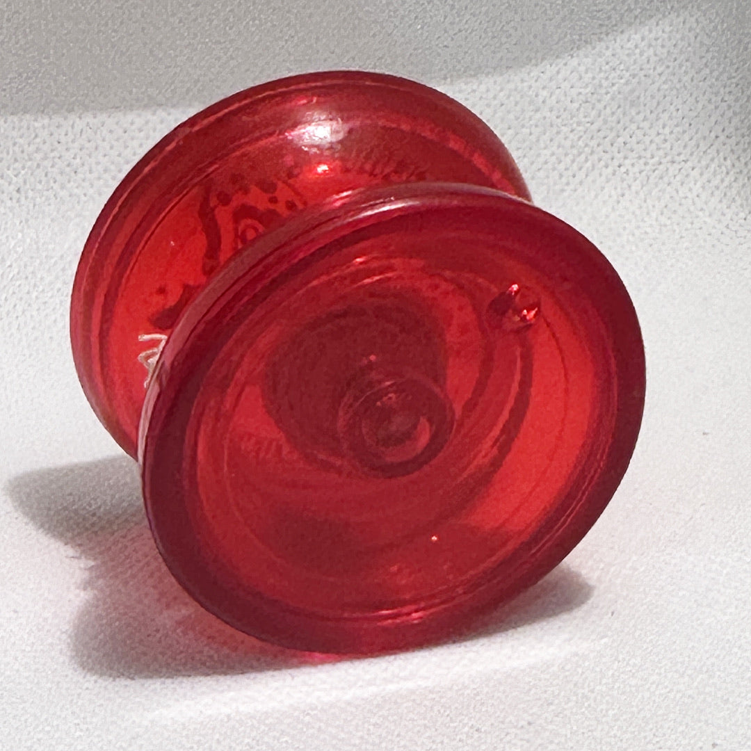 Vintage Duncan Butterfly Yo-Yo - Early 90s Translucent Red Very Good Condition — view 5