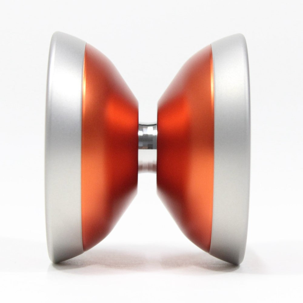 Yoyorecreation Tone Yo-Yo - Bi-metal - Czech technician Tony Šec Signature YoYo — view 3