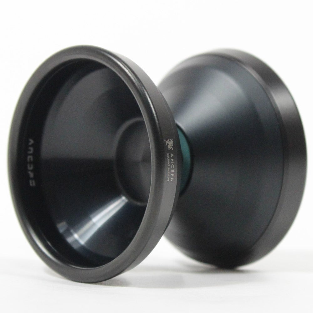 W1LD (Worldwide 1nnovative Leading Design) Anceps Yo-Yo - Bi-Metal - Jae Hwi Seung Signature YoYo — view 5