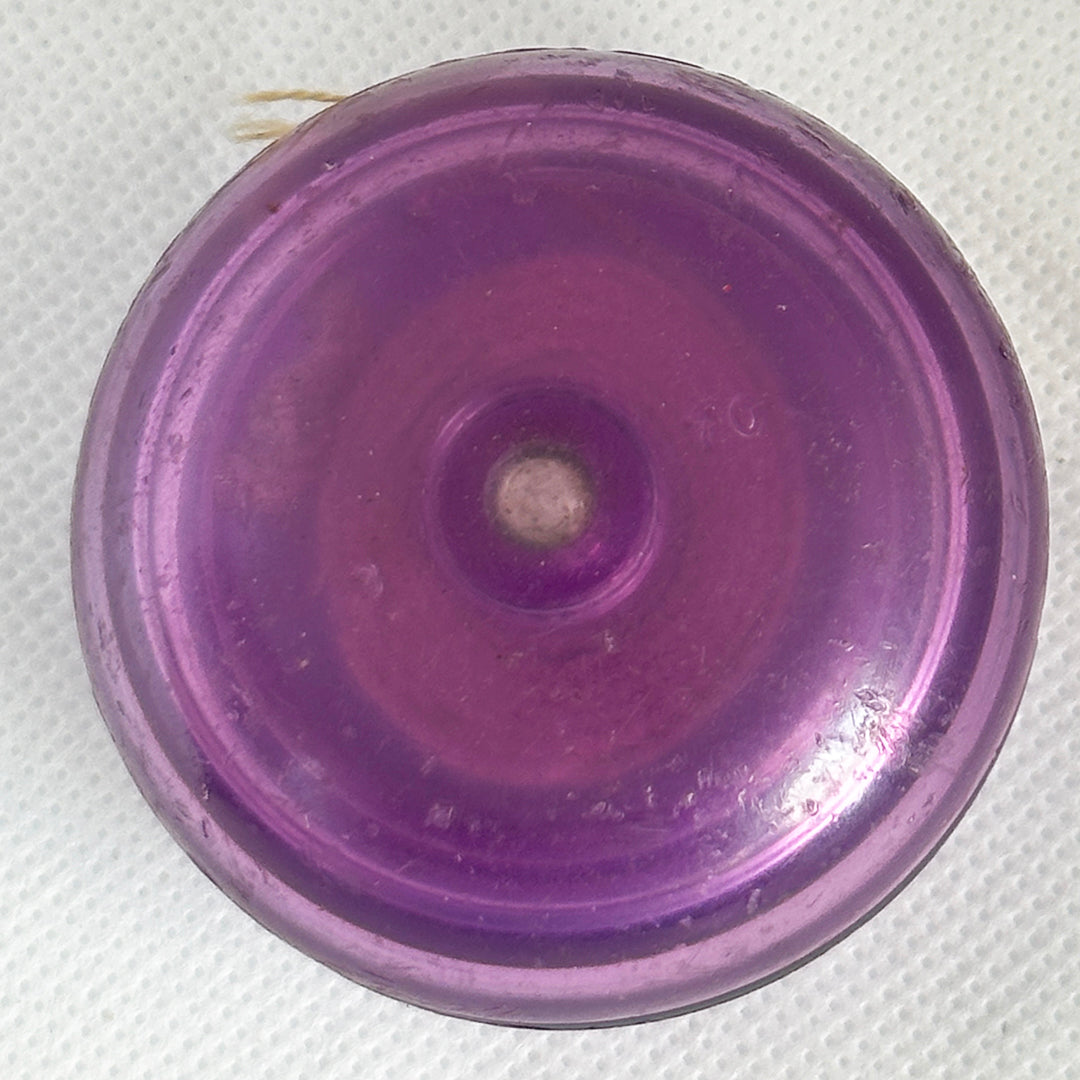 Vintage Duncan Fluer-de-lis Imperial Yo-Yo -Purple- Fair/Good Condition-Made in USA — view 2
