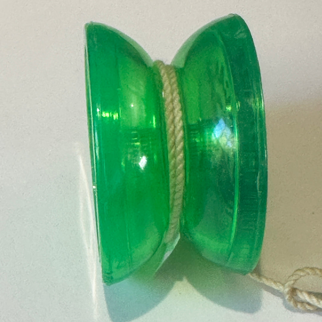 Vintage Duncan Butterfly Yo-Yo - Early 90s Transluscent Green Excellent Condition — view 4
