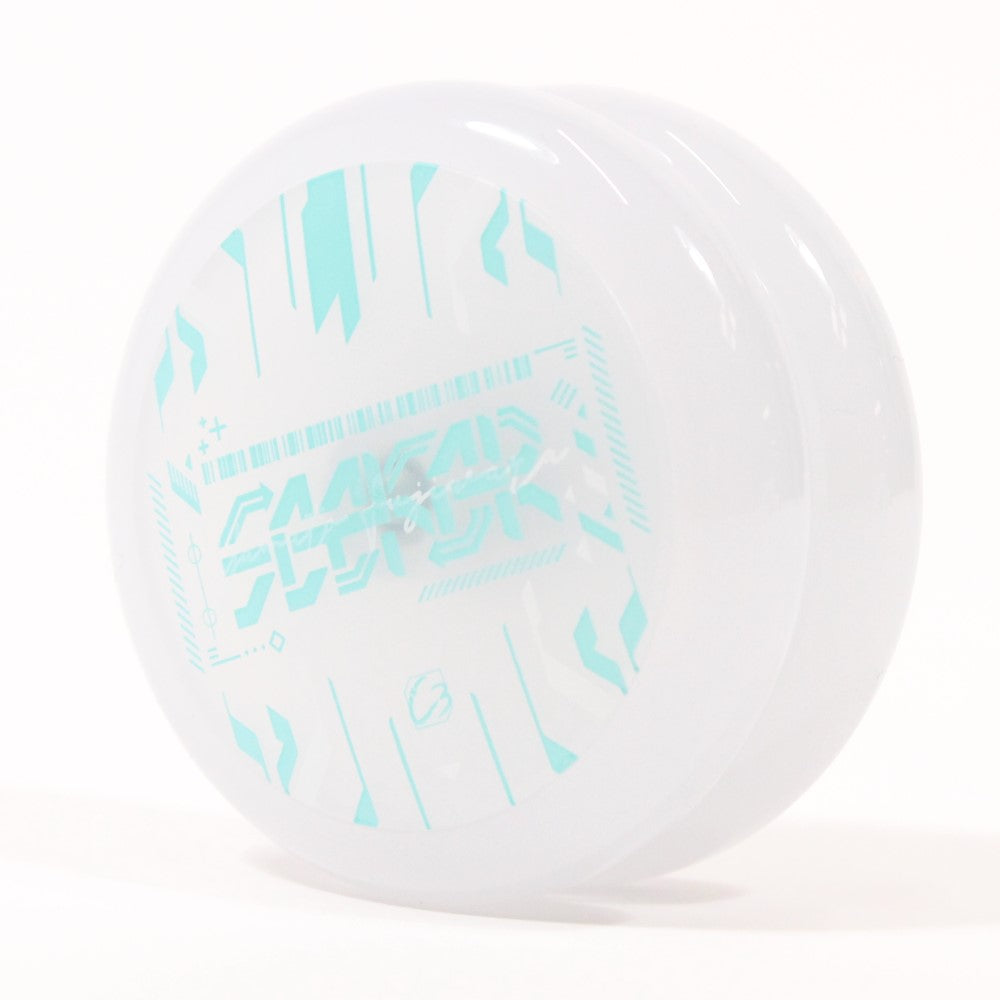 C3yoyodesign Seeker Yo-Yo - Polycarbonate Looping YoYo - Yamato Fujiwara Signature — view 10