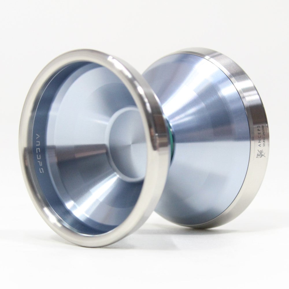 W1LD (Worldwide 1nnovative Leading Design) Anceps Yo-Yo - Bi-Metal - Jae Hwi Seung Signature YoYo — view 7