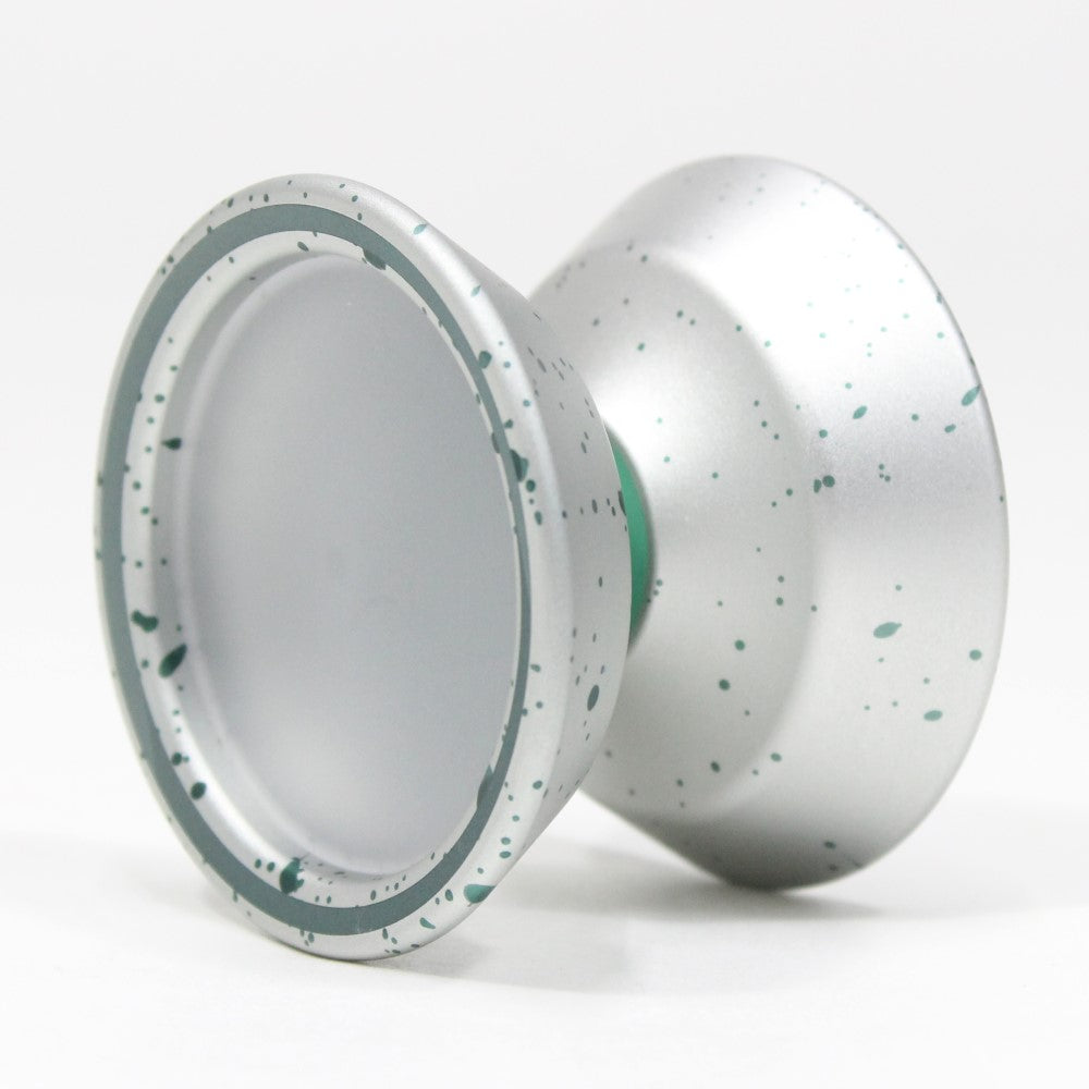 W1LD (Worldwide 1nnovative Leading Design) Shutsujin Yo-Yo - Aluminum Body YoYo with PC Cap — view 4