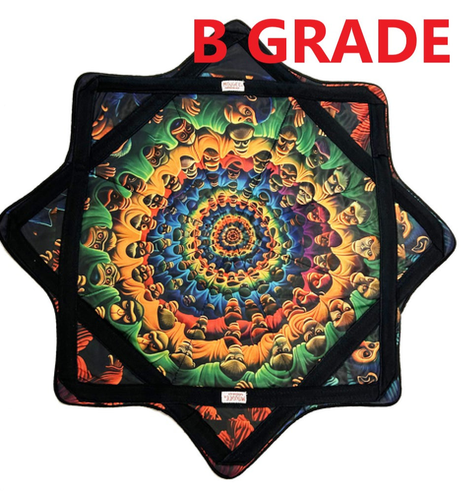 B GRADE - Mougee Star Midway- 24" Diameter -Not too big, Not too small - Just right- SLIGHTLY IRREGULAR