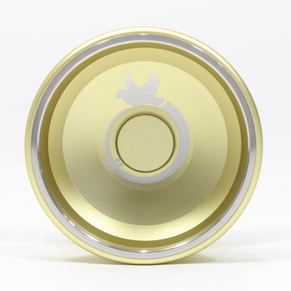 Freshly Dirty Featherweight Canary Yo-Yo - Ultra Lightweight Design Bi-Metal YoYo — view 2
