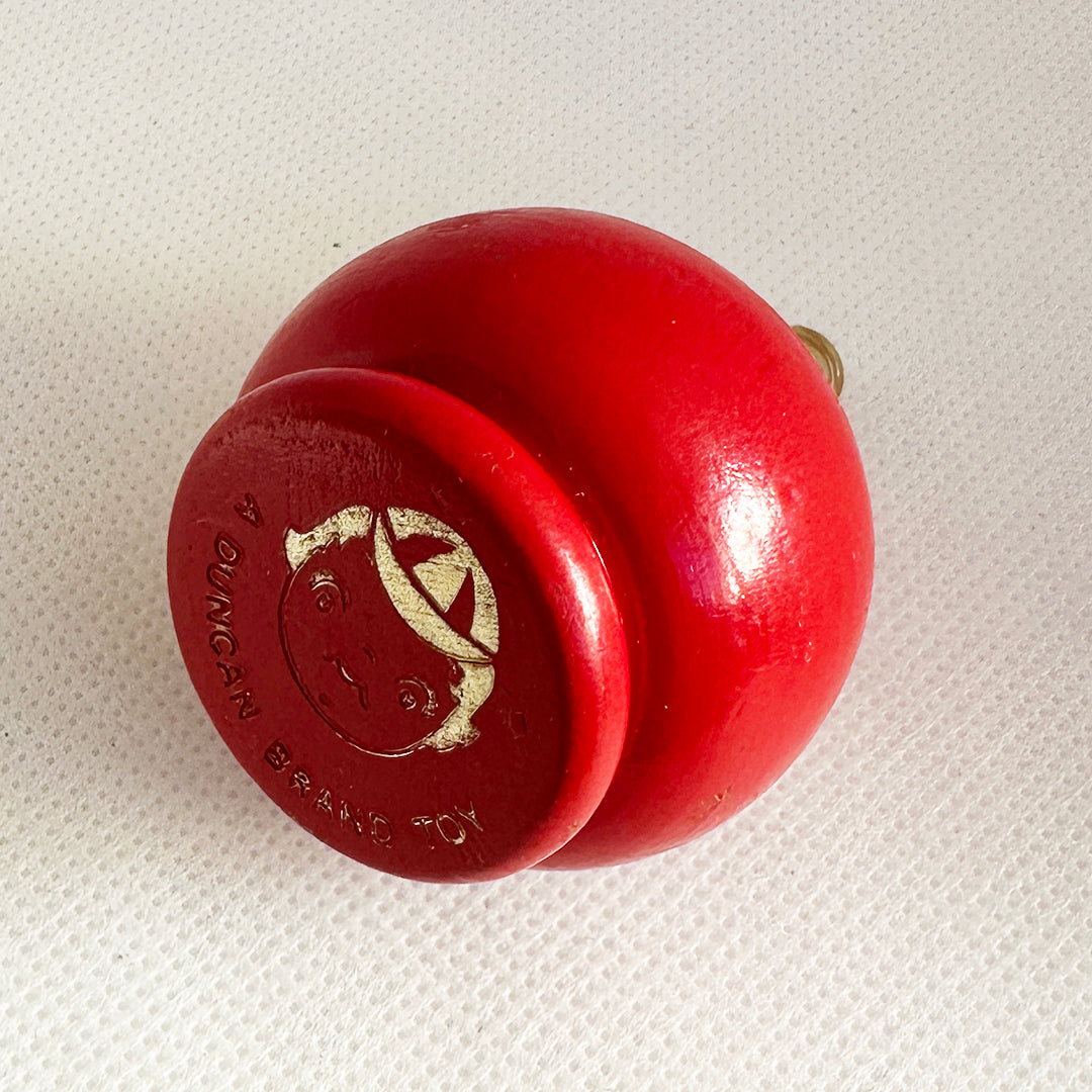 Vintage Duncan wooden Spin Top - Red - 50s — view 3