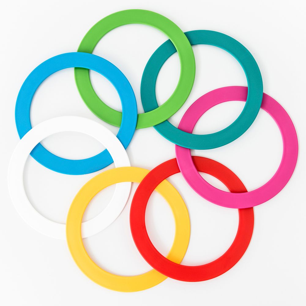 Zeekio Professional Juggling Kit - Including Juggling Clubs - Balls - Rings - Diabolo and Carry Bag — view 6
