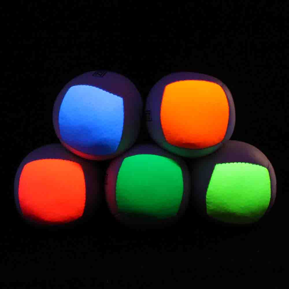Zeekio Lunar Juggling Ball - 110g Professional UV Reactive 6 Panel Ball - Single Ball β view 8