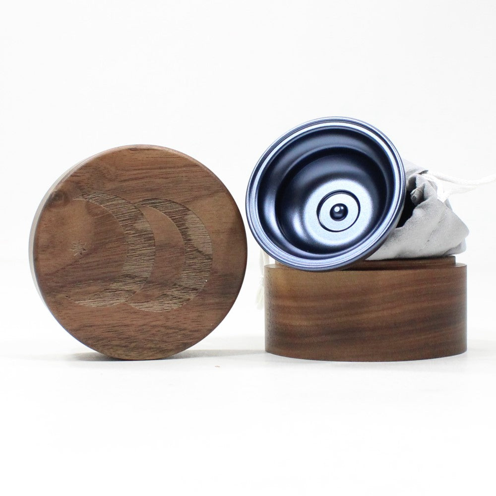 Astral Return Tops The Particle Yo-Yo - Mono-Metal YoYo — view 3