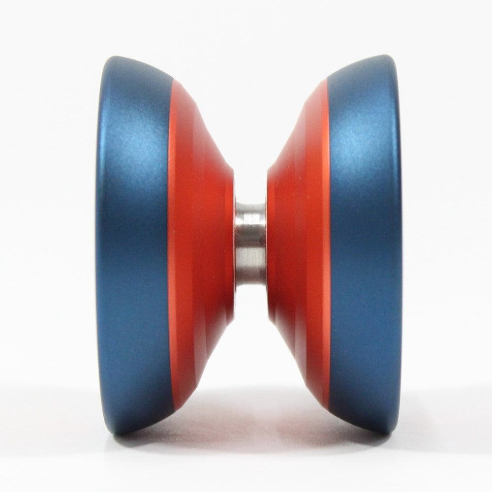 Turning Point Hinemosu Yo-Yo - Bi-Metal - 6061 Aluminum with Titanium Rims - Takeshi Matsuura Signature YoYo — view 3