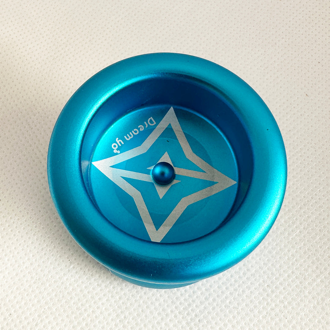 Dream Yo Aluminum Bearing yo-yo Excellent Condition Blue