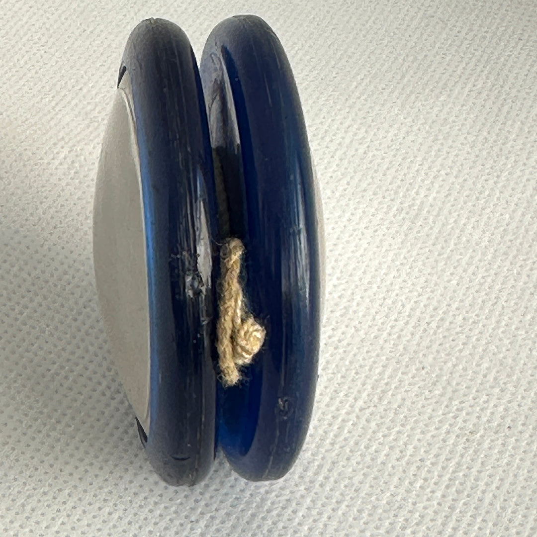 Vintage, Duncan Diamond Professional Plastic looping Yo-Yo Dark Blue Good condition — view 3