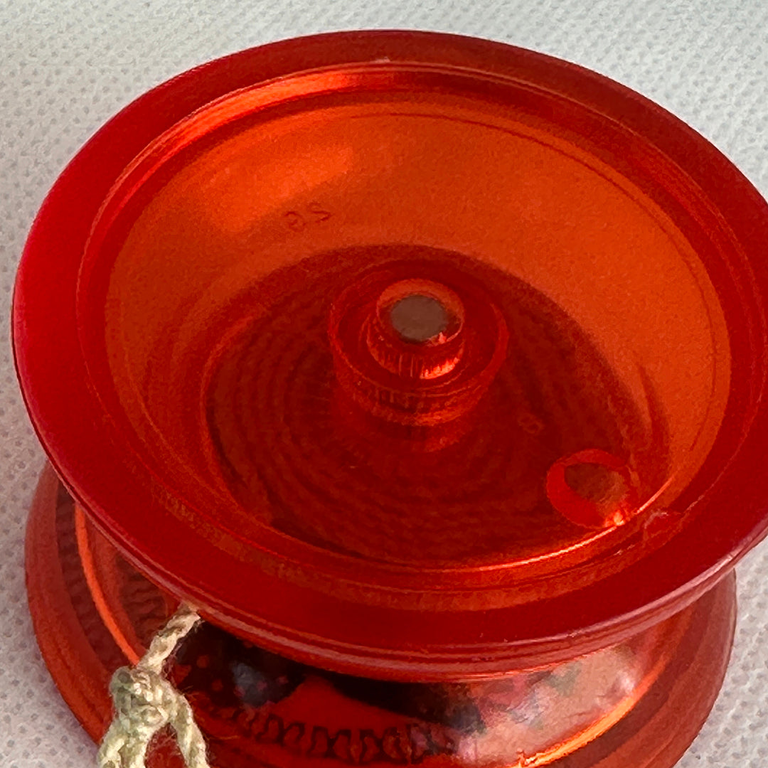 Vintage Duncan Butterfly Yo-Yo - Late 90s Transluscent Red Very Good Condition — view 3