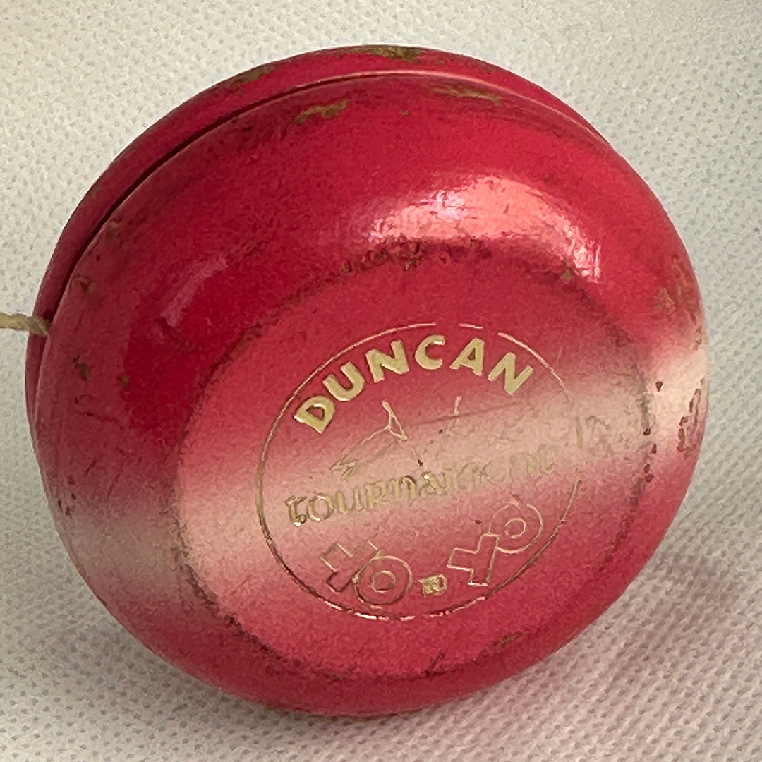 Vintage Duncan Tournament "crossed flags" Yo-Yo - Pink 50s