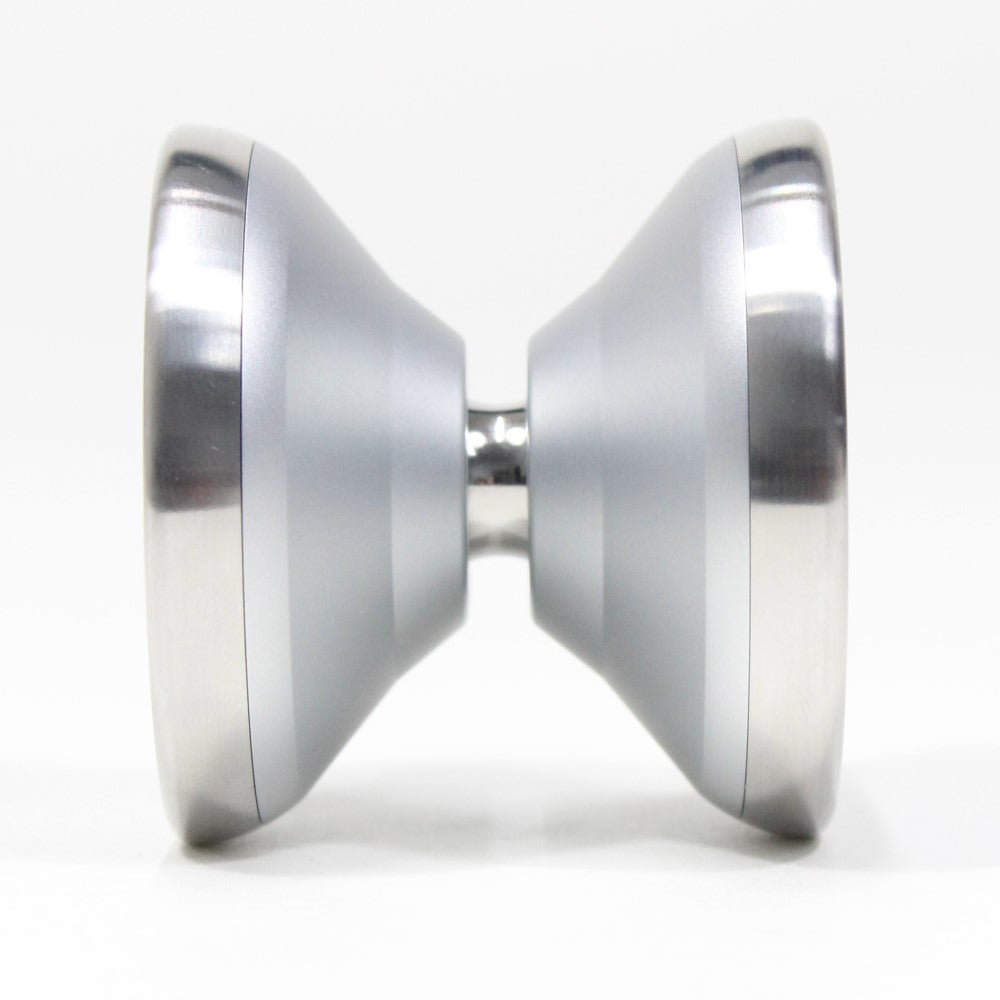 44EMPORIUM Feather Yo-Yo -Wide Lightweight Competition YoYo - Evan Cui Signature — view 3