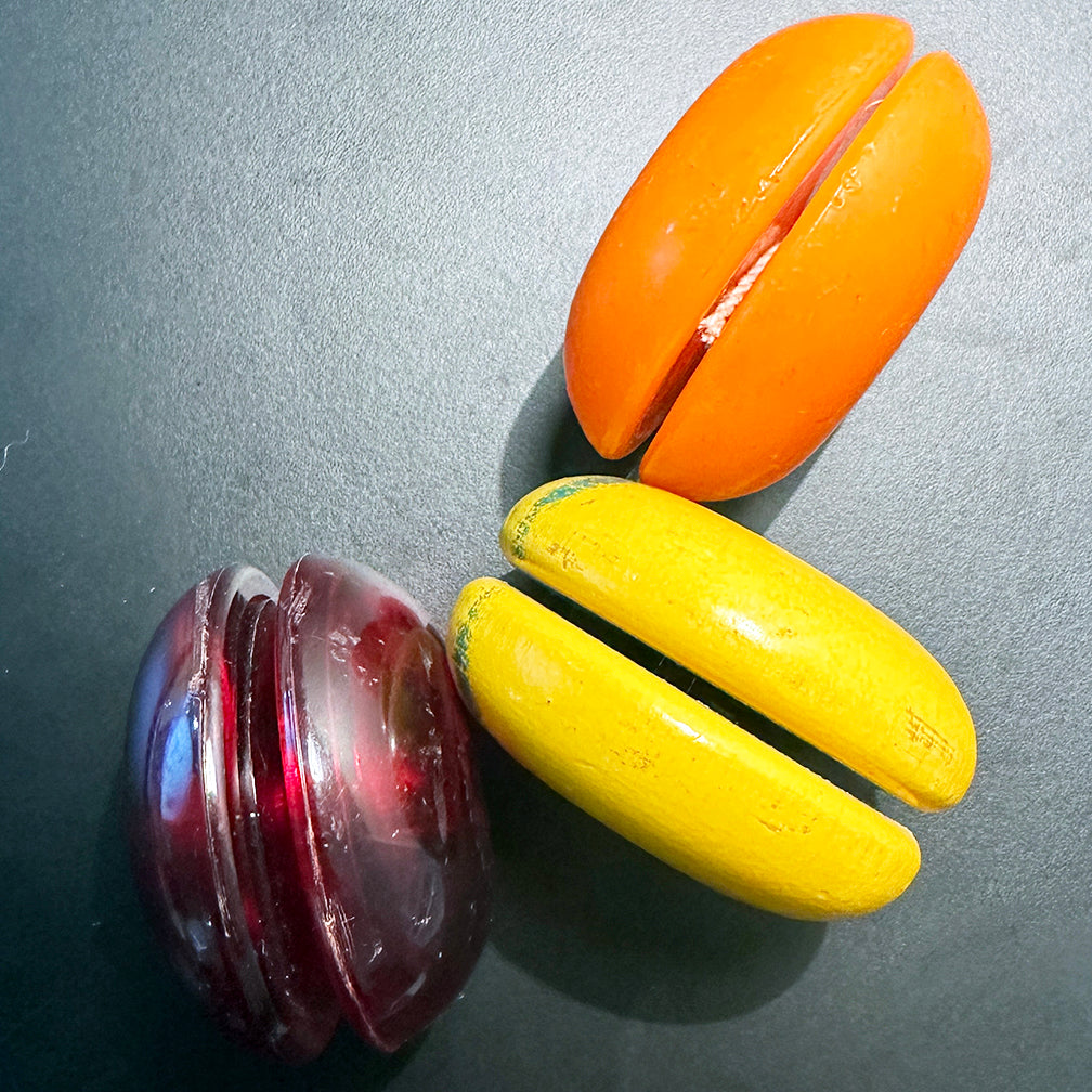 Lot Vintage Duncan Yo-yos. Mixed group in Fair condition. Neo, Wooden Tournament, Imperial — view 3