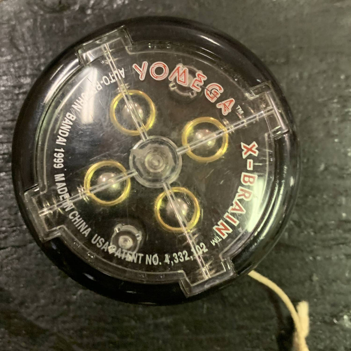 Vintage Yomega X-Brain Yo-Yo - Excellent Condition Bandai 1999 -Black and Gold — view 2