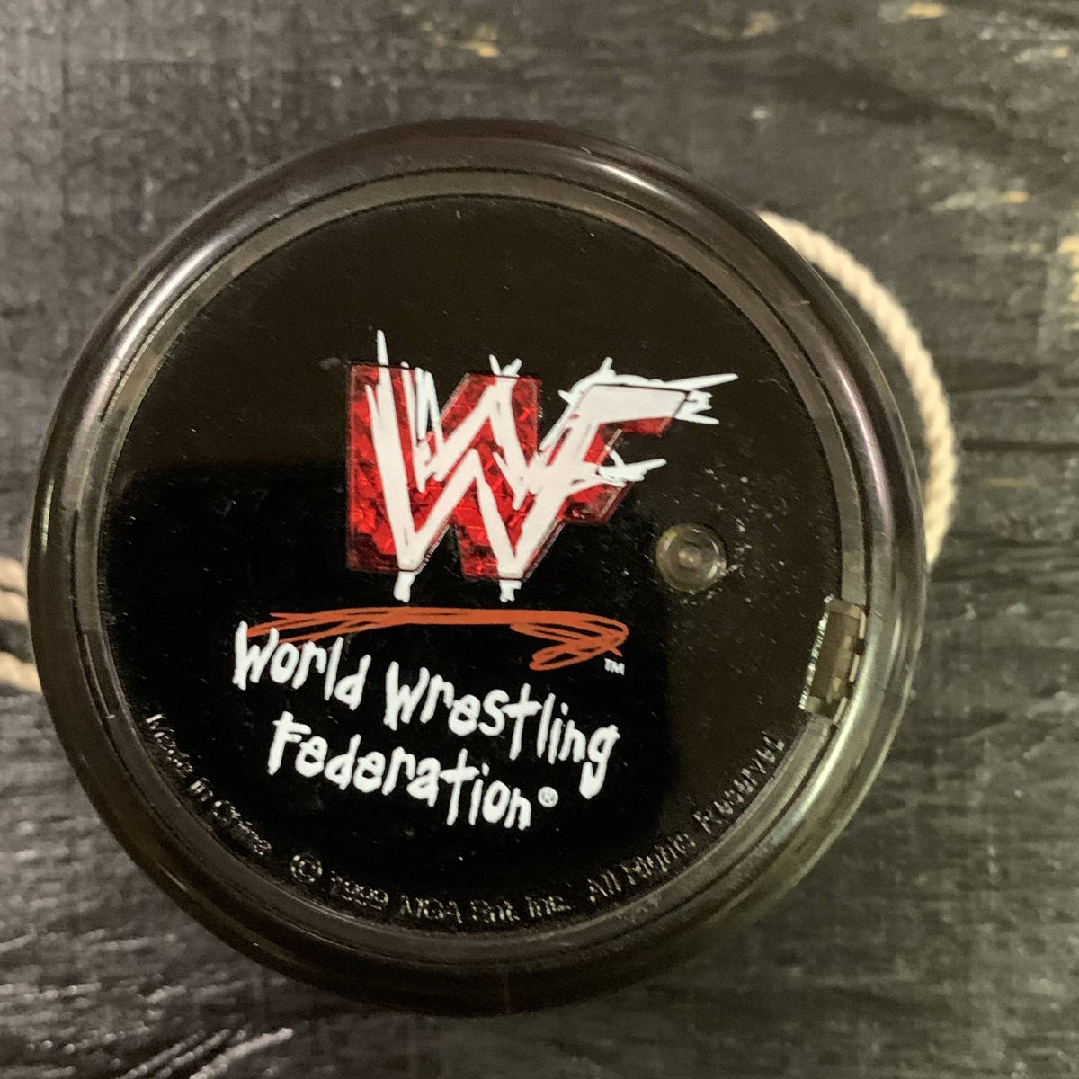 Vintage Wooden WWF World Wrestling Federation Yo-Yo 1999 Black