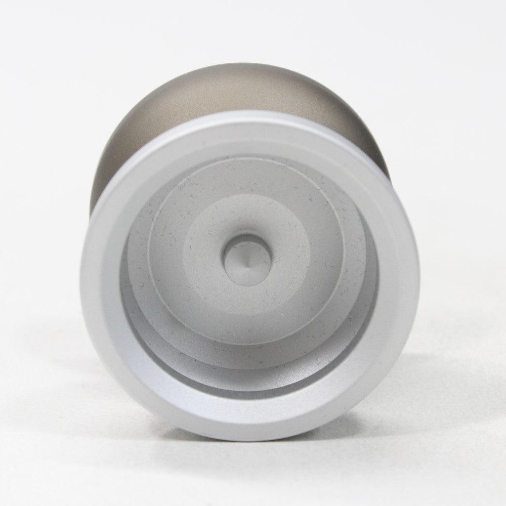 At Design Lab Mono 52mm Yo-Yo - MoNo Series - Middle Undersized YoYo — view 2