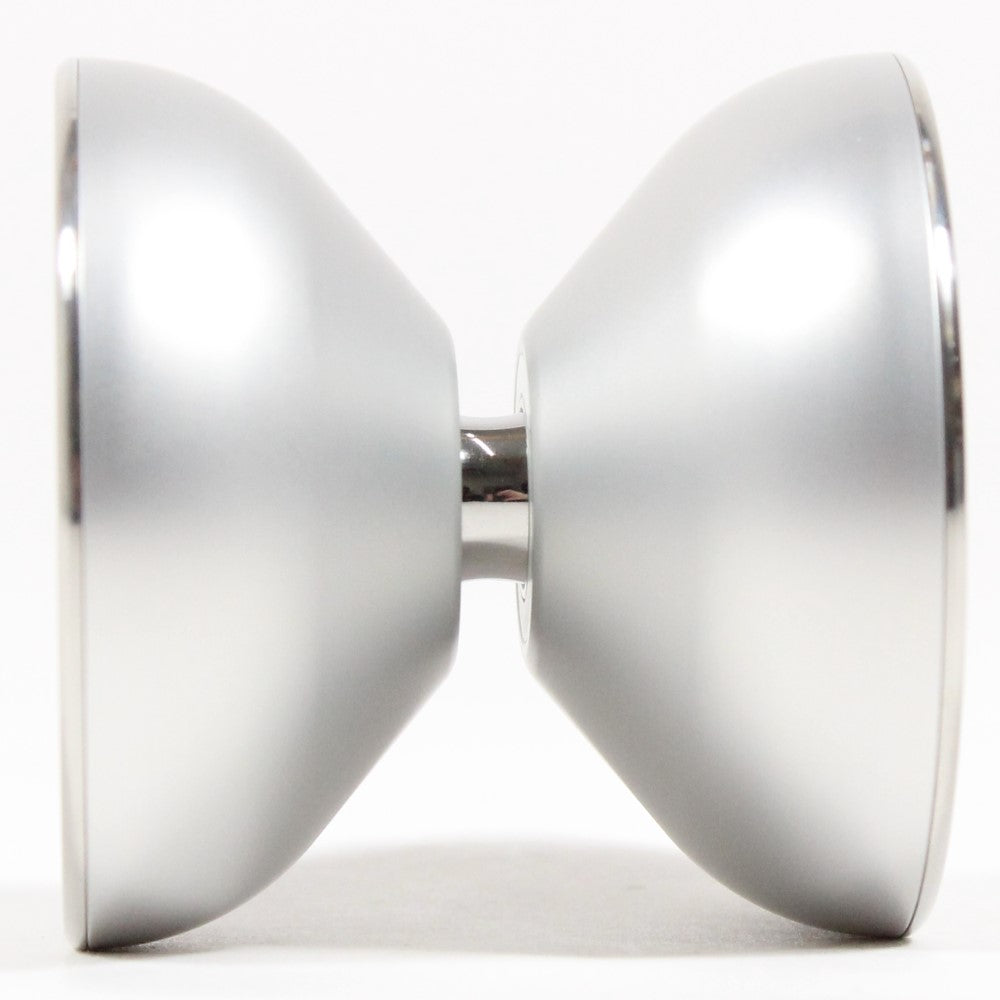 YoYo Empire Skilfingr Yo-Yo - Bi-Metal Naoki Uemae Signature YoYo — view 3