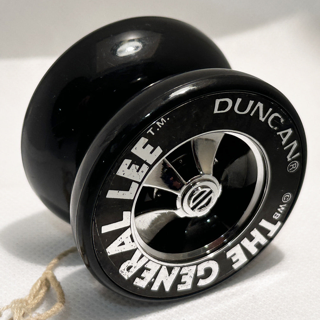 Vintage Duncan Wheel Yo-Yo General Lee version 80s Very Good Condition — view 2
