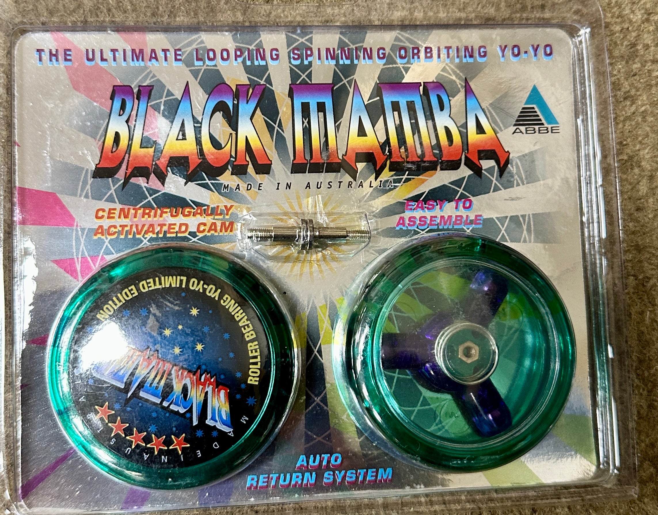 Vintage Black Mamba Auto Return Yo-Yo - Series 1 - Green
