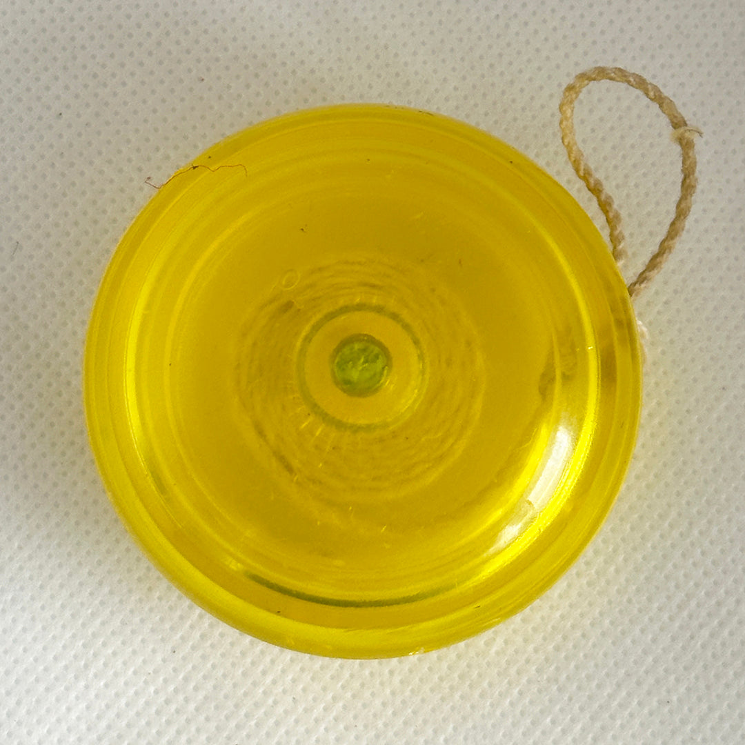 Vintage Duncan Fluer-de-lis Imperial Yo-Yo -Yellow- Very Good Condition-Made in USA — view 5