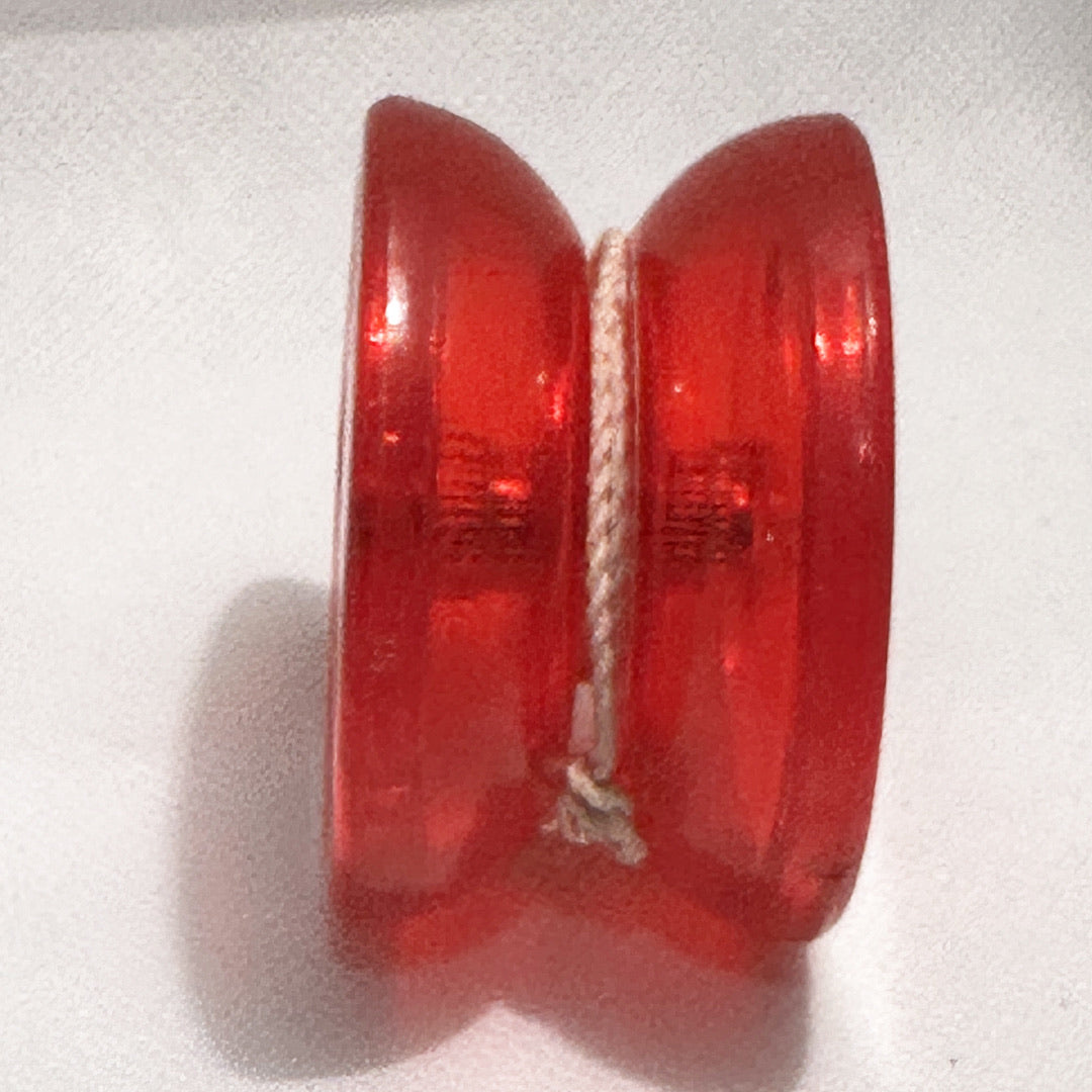 Vintage Duncan Butterfly Yo-Yo - Early 90s Translucent Red Very Good Condition — view 2