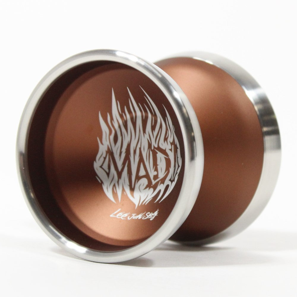 W1LD (Worldwide 1nnovative Leading Design) MAD Yo-Yo - Bi-Metal - Lee Jun Sang Signature YoYo — view 3