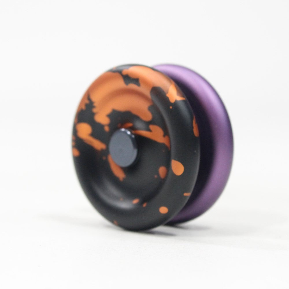 Zero Gravity Janus Yo-Yo -Coin Manipulation - Slim Line YoYo — view 3