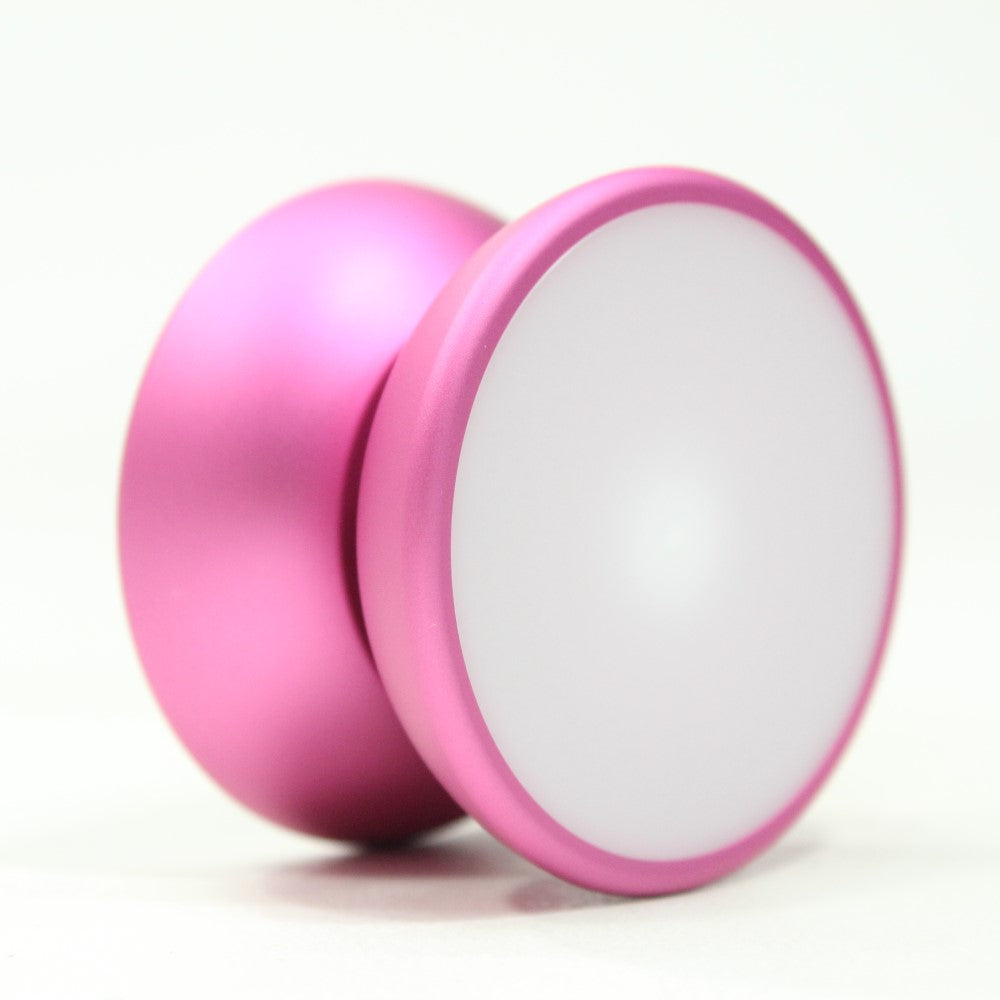 Duncan Aluminum Butterfly Yo-Yo - 2023 Version - Delrin Cap - Metal YoYo — view 2
