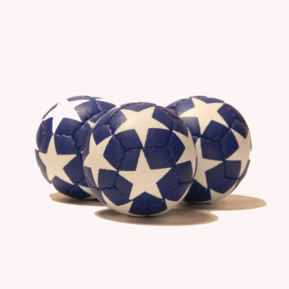 Zeekio Satellite Juggling Ball Set of 3 - Millet filled-67mm-125g - Great Grip - 12 Panel- 3 Ball — view 3