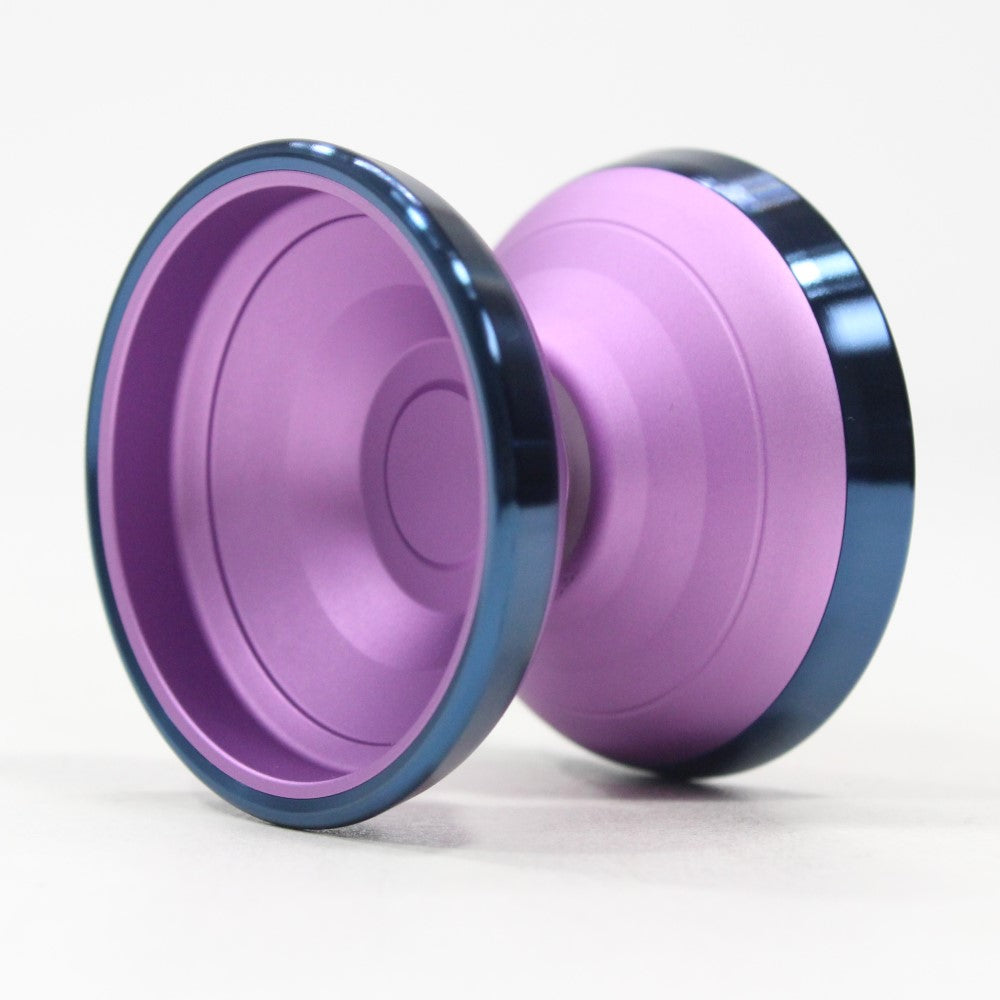 Thesis Yoyos Aventus Yo-Yo - V Shaped Bi-Metal YoYo — view 22