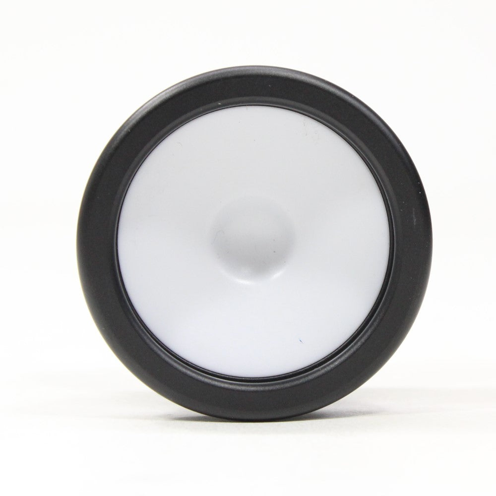 YoYoFactory Bettynova Fingerspin Yo-Yo - Fingerspin Cap - World Champion Betty Gallego Signature YoYo — view 4