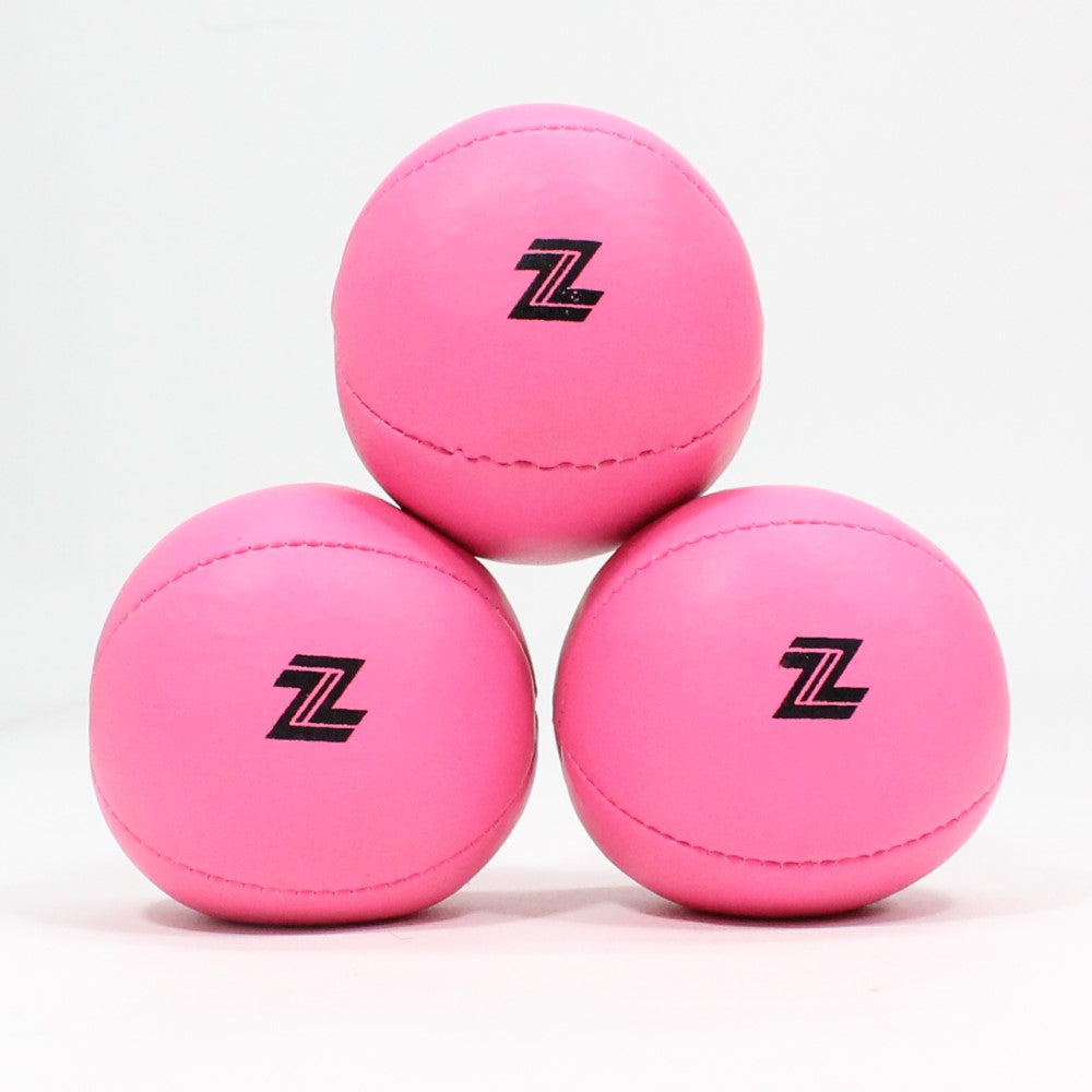 Zeekio Nova Juggling Ball Set - Stretch Bean Bag 4 Panel 120g Ball - Set of 3 Balls — view 6